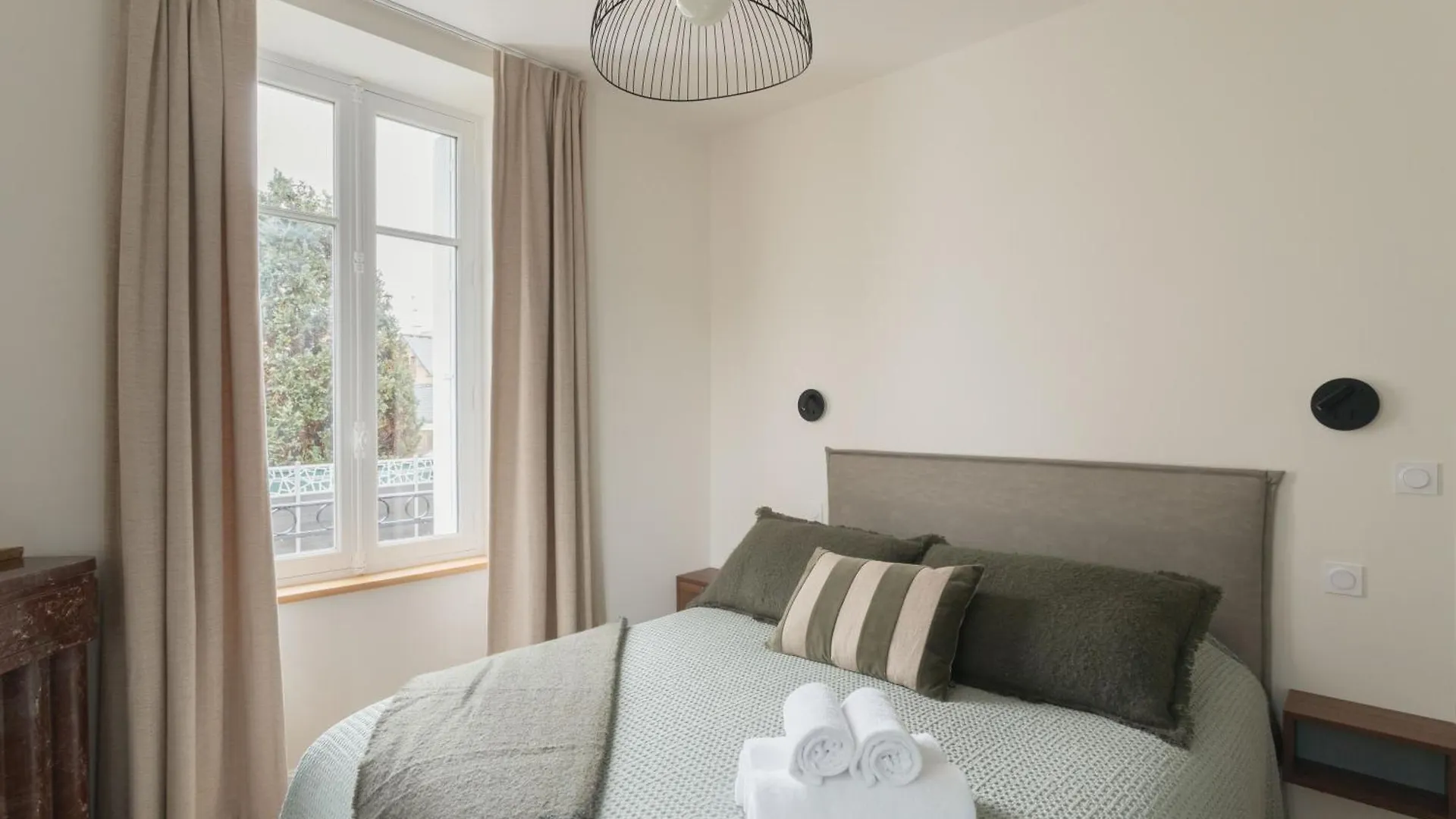 Ti Toun - Proche De La Plage Dinard Apartment
